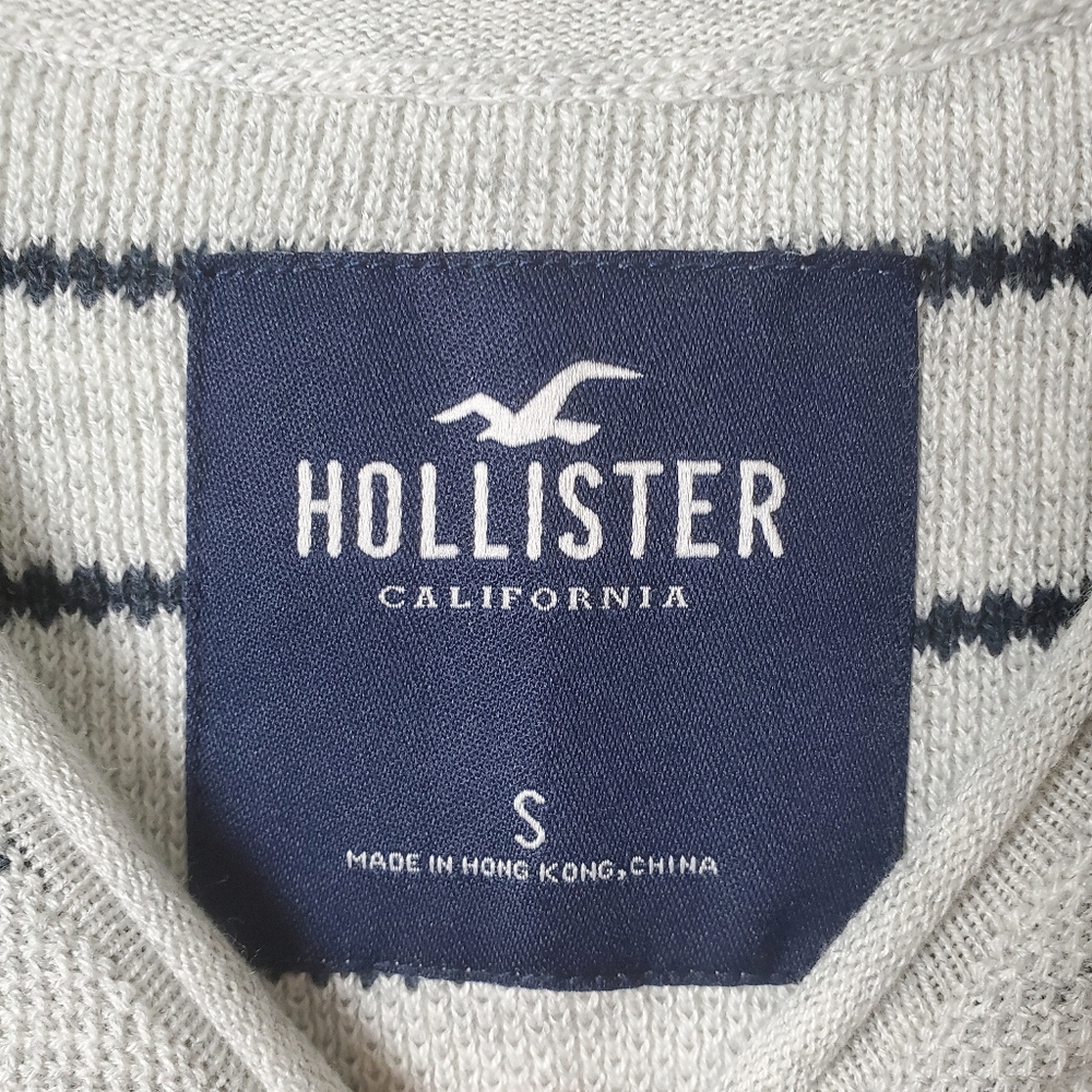 NEW Hollister Men's Cream White and Navy Striped Knit Shirt Size Small - Picture 4 of 10